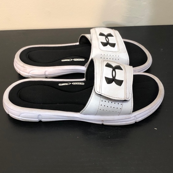 🩴Youth Under Armour Sandals 🩴 - Picture 3 of 6